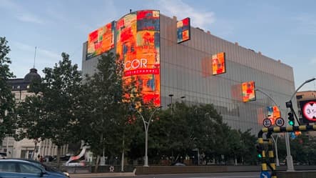 Cocor Shopping Mall Media Facade, Romania